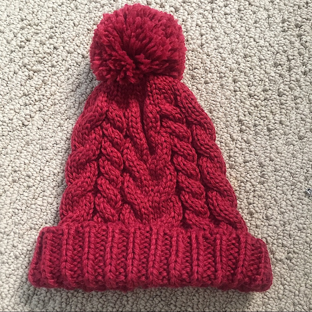 Beanie with puff ball